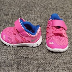 Size 2 Nike Baby Girl Shoes